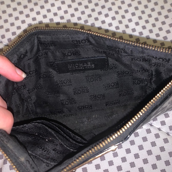 Michael Kors Wristlet - Picture 4 of 7